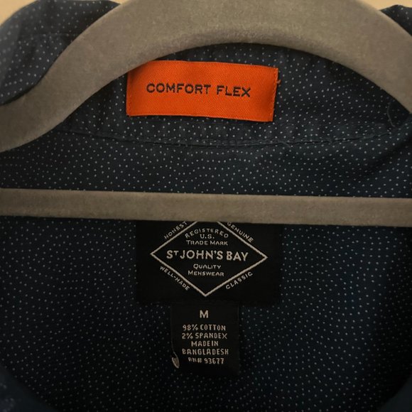 St. John's Bay Button Down Short Sleeve Men’s Shirt - Picture 2 of 5